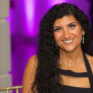 Meet your Posher, Sofia